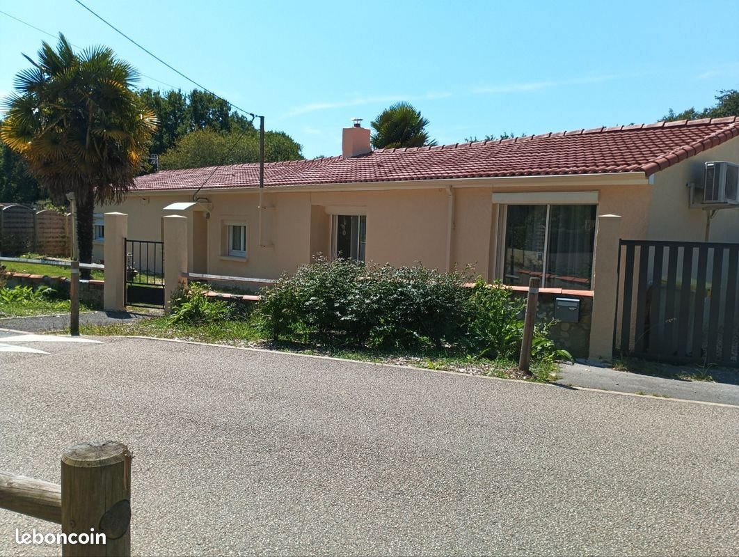 Maison à louer, 120m², Saint-Aignan-Grandlieu