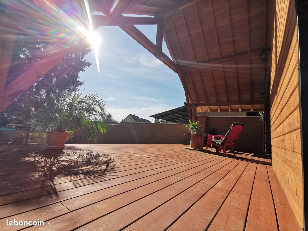 Maison à louer, 160m², Sermérieu