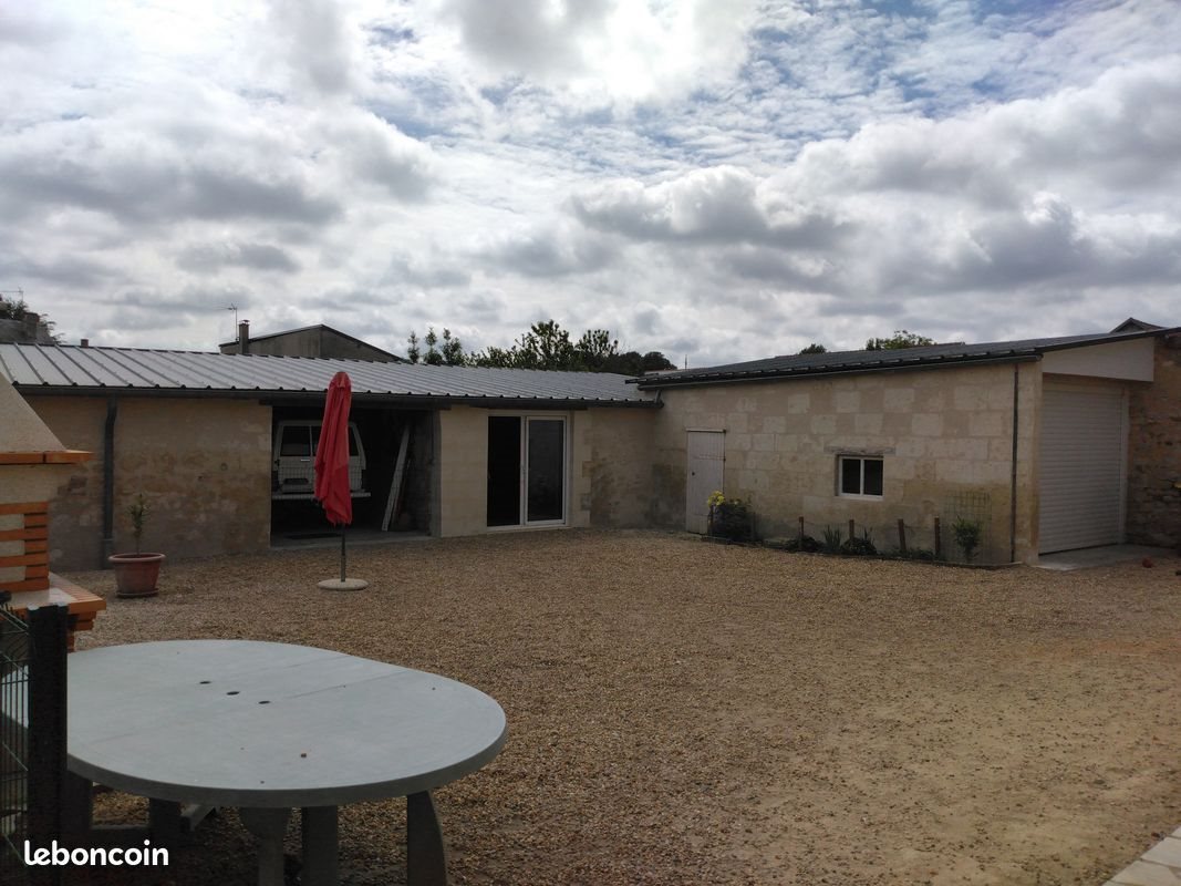 Maison à vendre, 160m², Vernoil-le-Fourrier