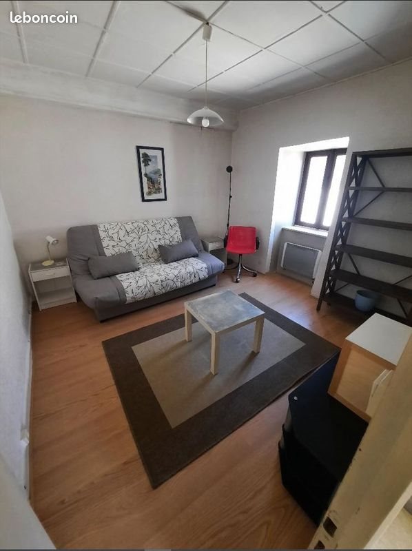 Appartement à louer, 30m², Lissieu