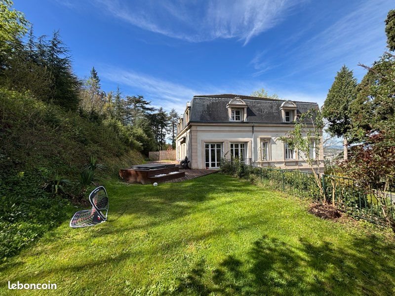 Maison à vendre, 175m², Saint-Etienne