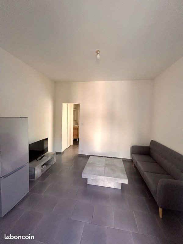 Appartement à louer, 28m², Auxerre