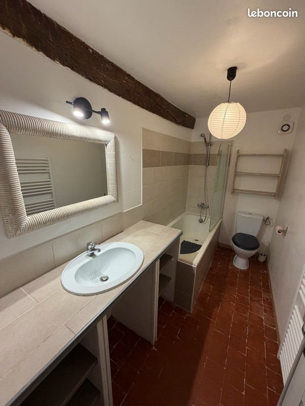 Appartement à louer, 75m², Villes-sur-Auzon