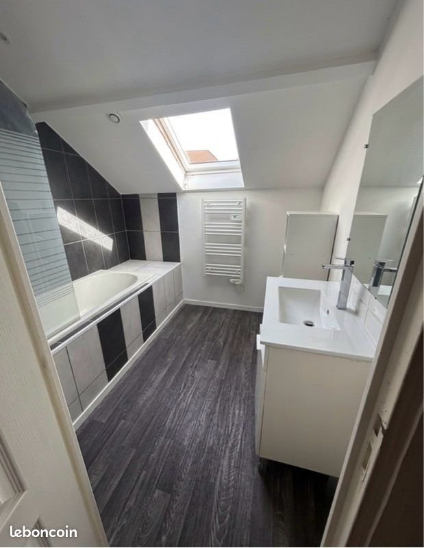 Maison à louer, 50m², Préseau