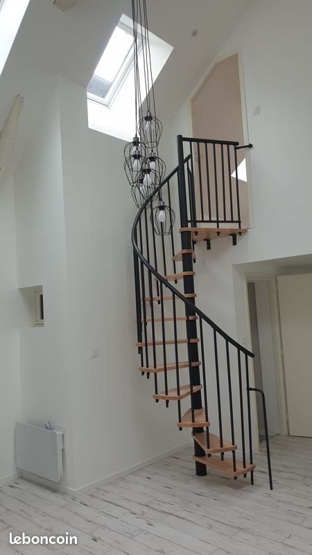 Maison à louer, 107m², Livré-sur-Changeon