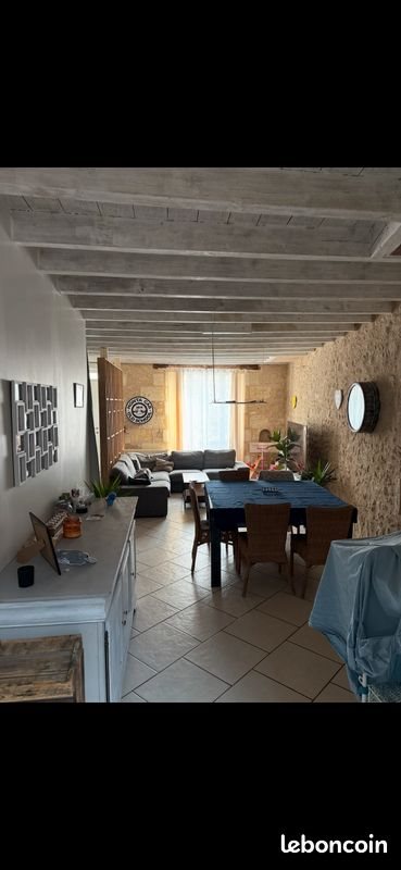 Maison à louer, 185m², Blaye