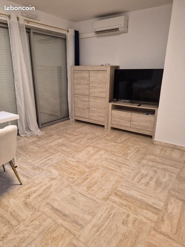 Appartement à louer, 26m², Mandelieu-la-Napoule