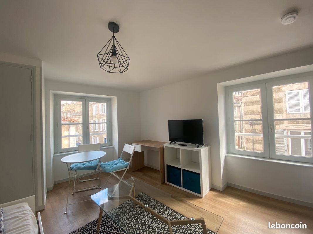 Appartement à louer, 17m², Poitiers