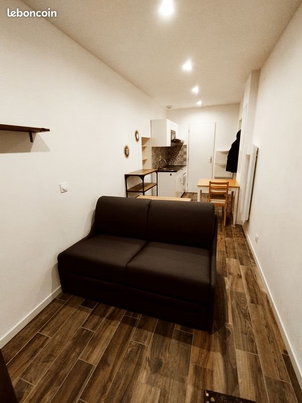 Appartement à louer, 18m², Saint-Maximin-la-Sainte-Baume