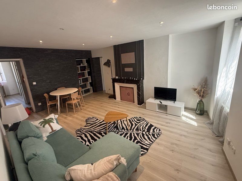 Appartement à louer, 80m², Albertville