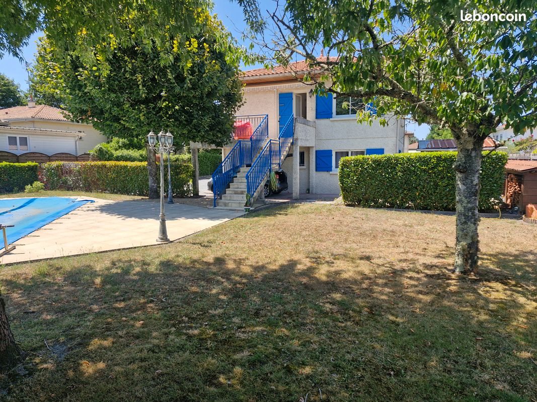 Maison à vendre, 161m², Salles