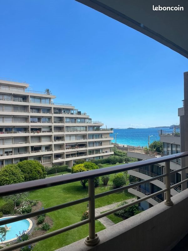 Appartement à louer, 27m², Cannes-la-Bocca