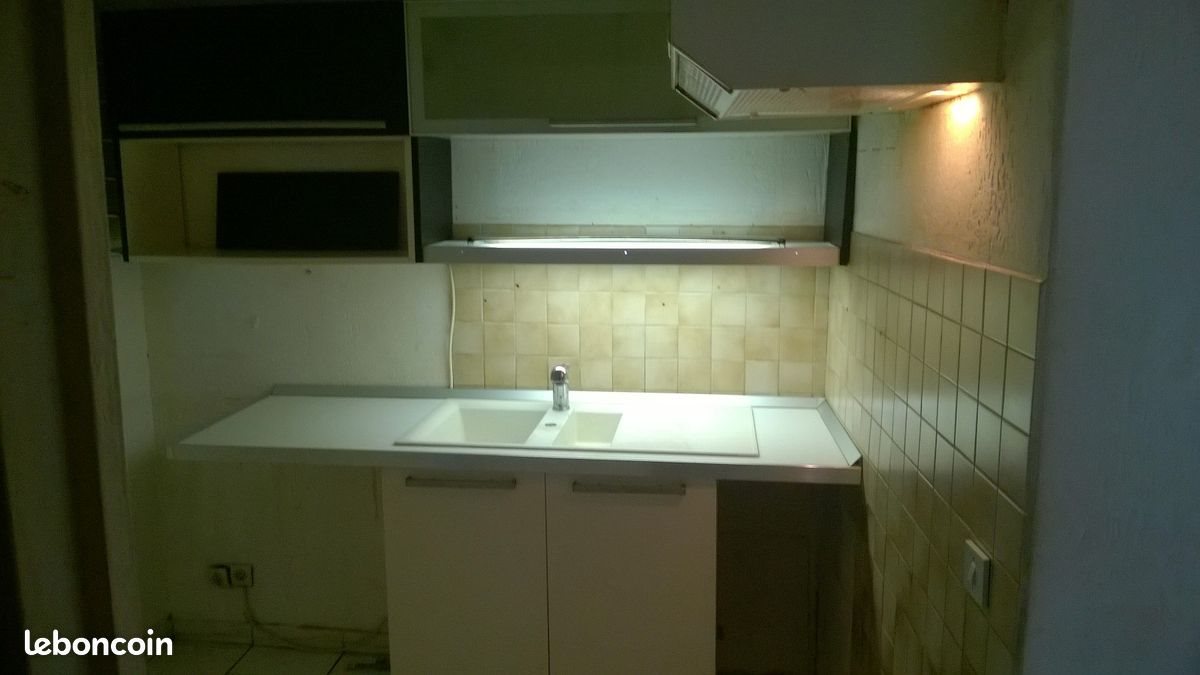 Appartement à louer, 65m², Cuers