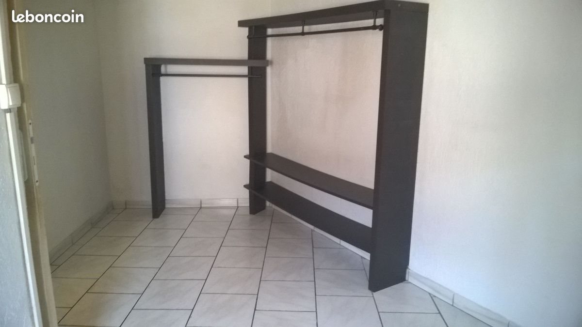 Appartement à louer, 65m², Cuers