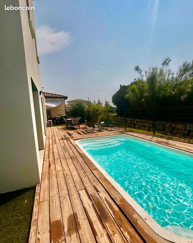 Maison à louer, 128m², Laudun-l'Ardoise