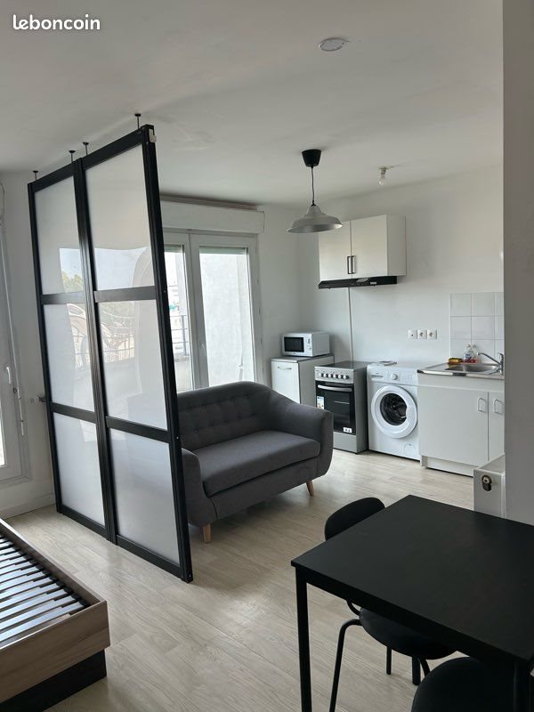 Appartement à louer, 25m², Stains