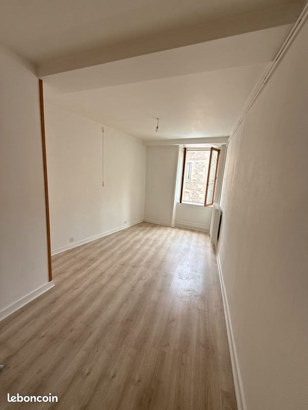Appartement à louer, 67m², Ambert