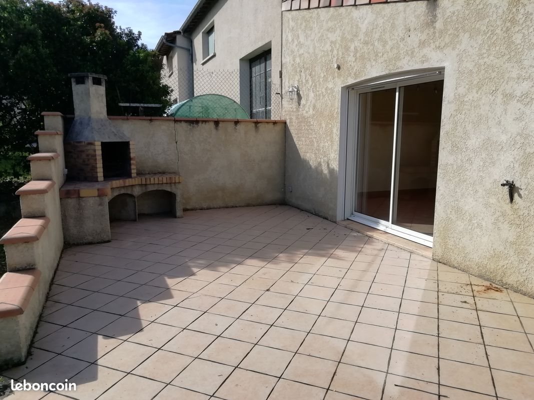 Maison à louer, 90m², Fréjeville
