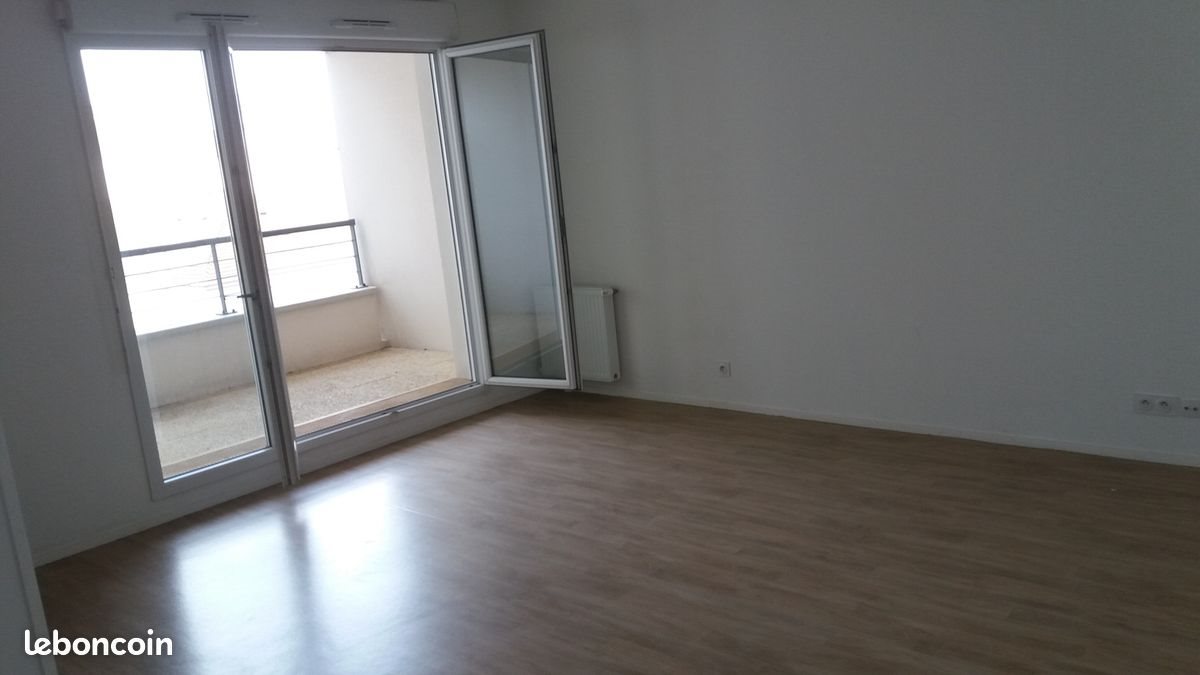 Appartement à louer, 33m², Saint-Pierre-du-Perray