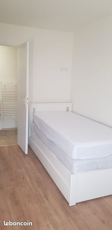 Appartement à louer, 14m², Cergy