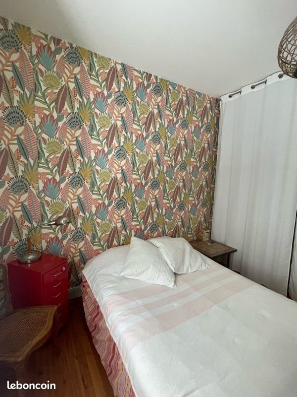 Appartement à louer, 90m², Bordes
