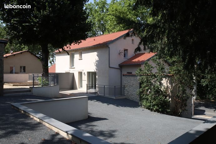 Appartement à louer, 87m², Villefranche-de-Rouergue