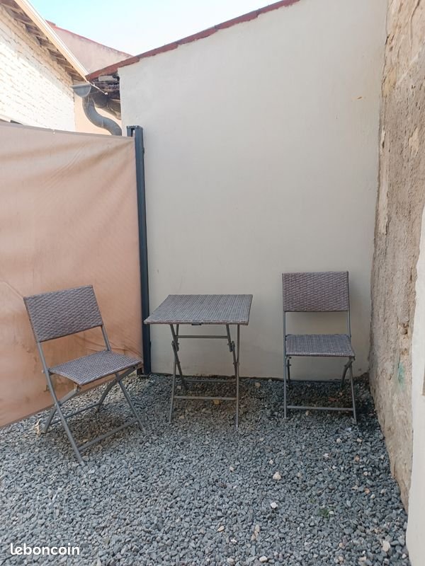 Appartement à louer, 25m², Fontenay-le-Comte
