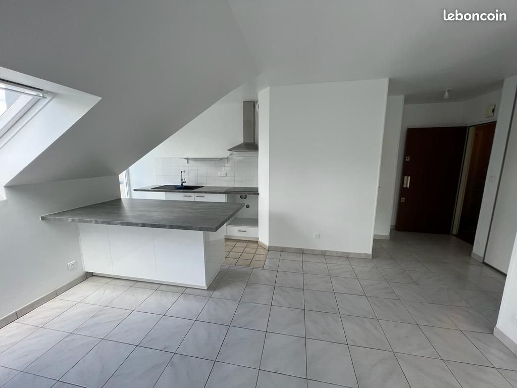 Appartement à louer, 42m², Osny