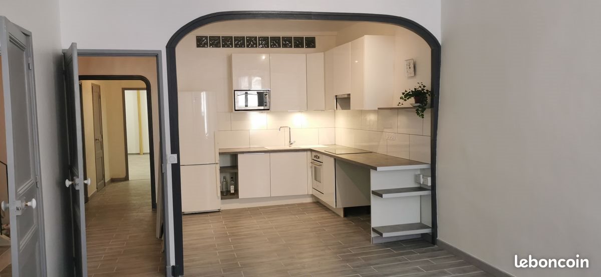 Appartement à louer, 100m², Le Luc