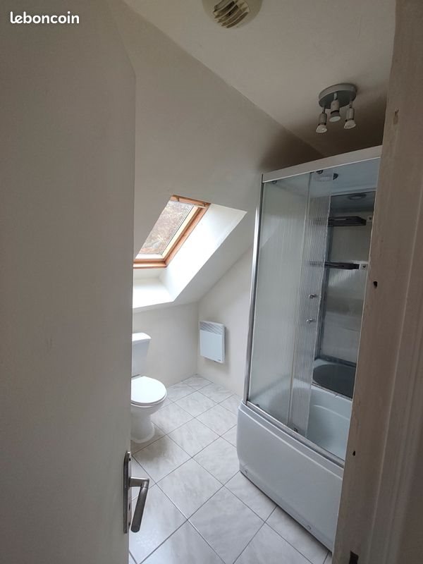 Maison à louer, 95m², Saint-Vran
