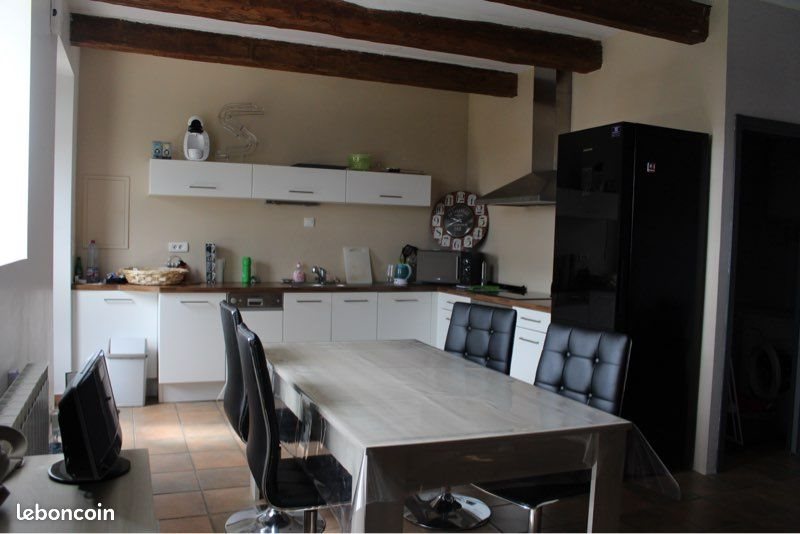 Maison à louer, 70m², Pluvigner