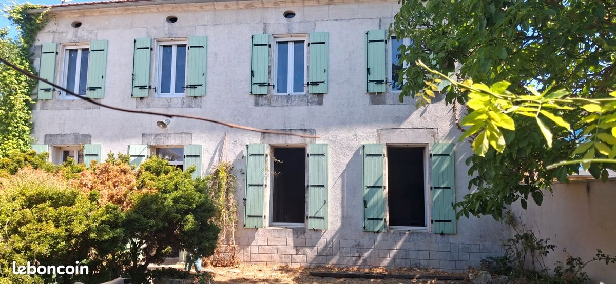 Maison à vendre, 147m², Saint-Just-Luzac