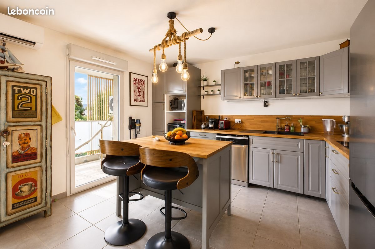 Appartement à vendre, 71m², Sète