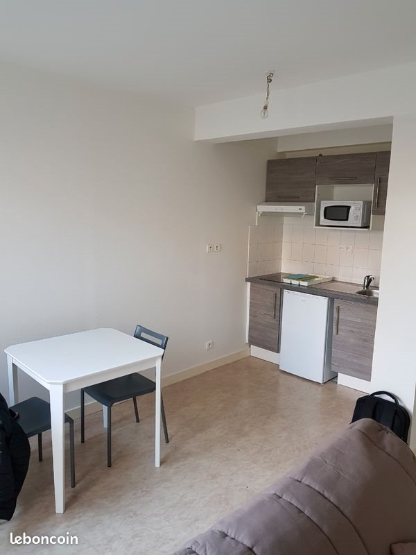 Appartement à louer, 29m², Niort
