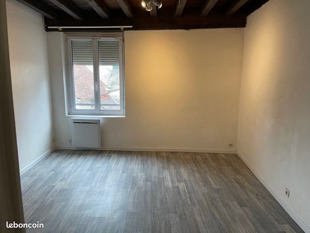 Appartement à louer, 25m², Montmirail