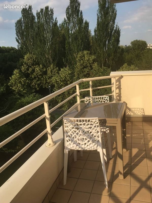 Appartement à louer, 25m², Issy-les-Moulineaux