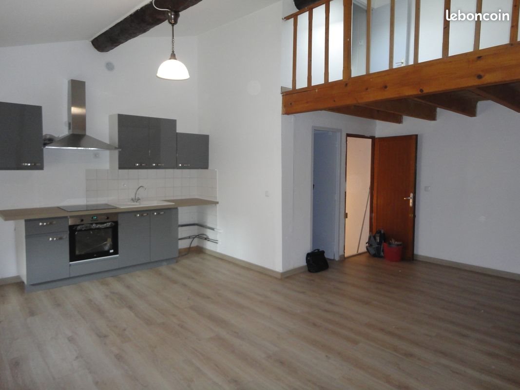 Appartement à louer, 40m², Saint-Chamas
