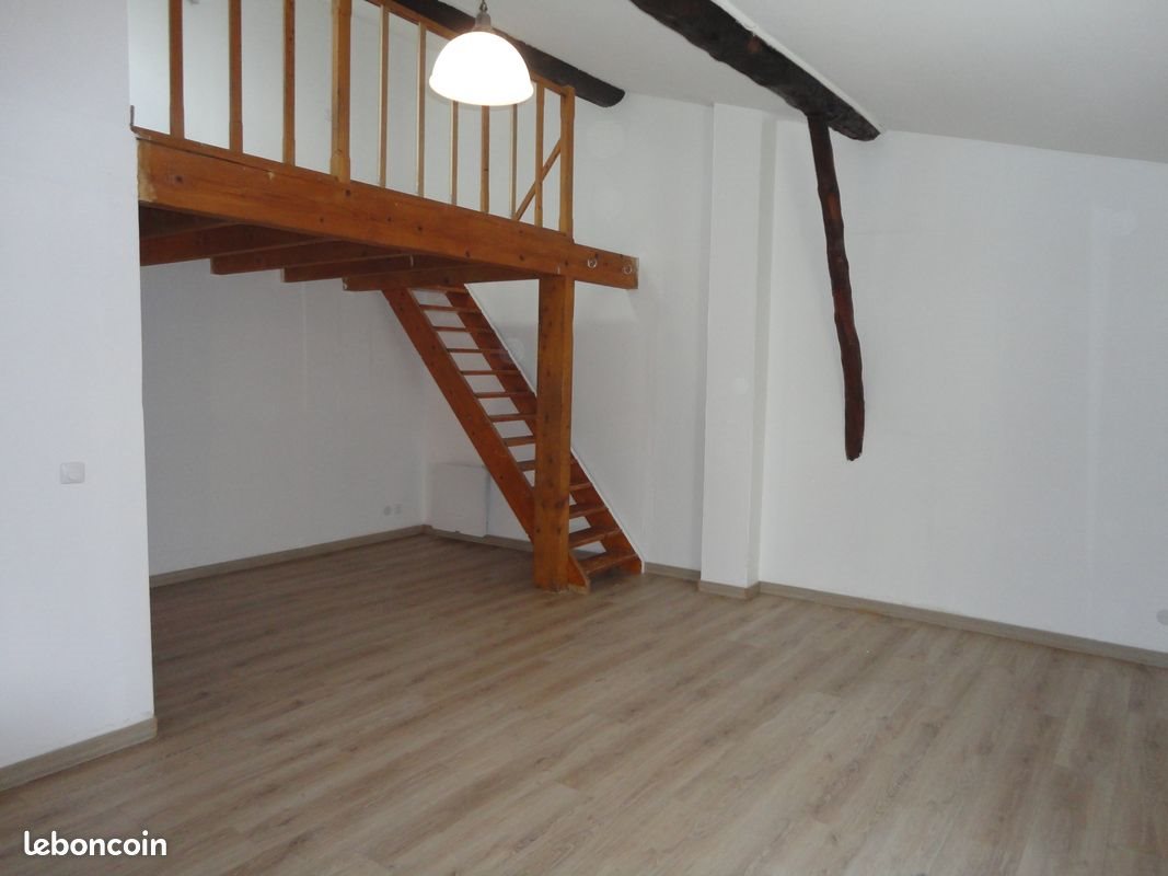 Appartement à louer, 40m², Saint-Chamas