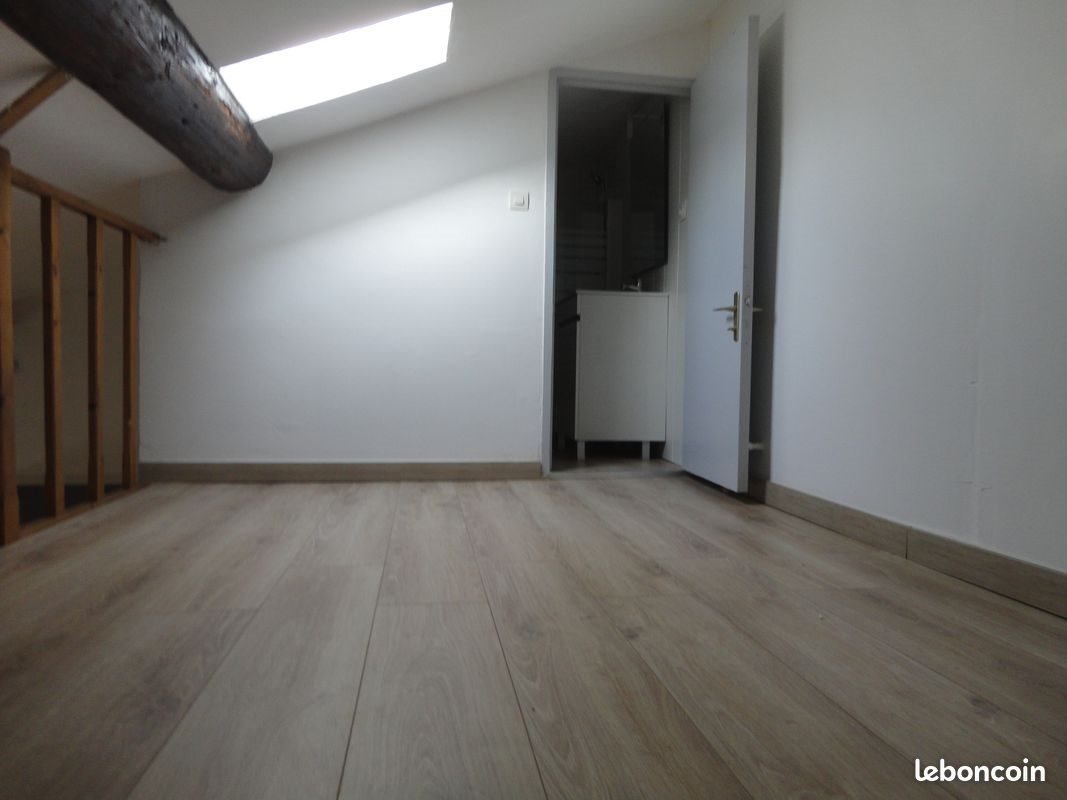Appartement à louer, 40m², Saint-Chamas