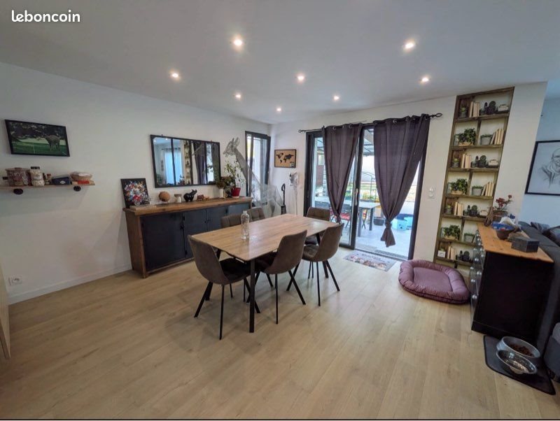 Maison à vendre, 115m², Theix