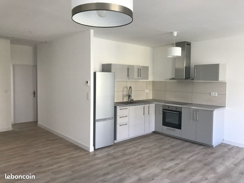 Appartement à louer, 68m², Saint-Etienne