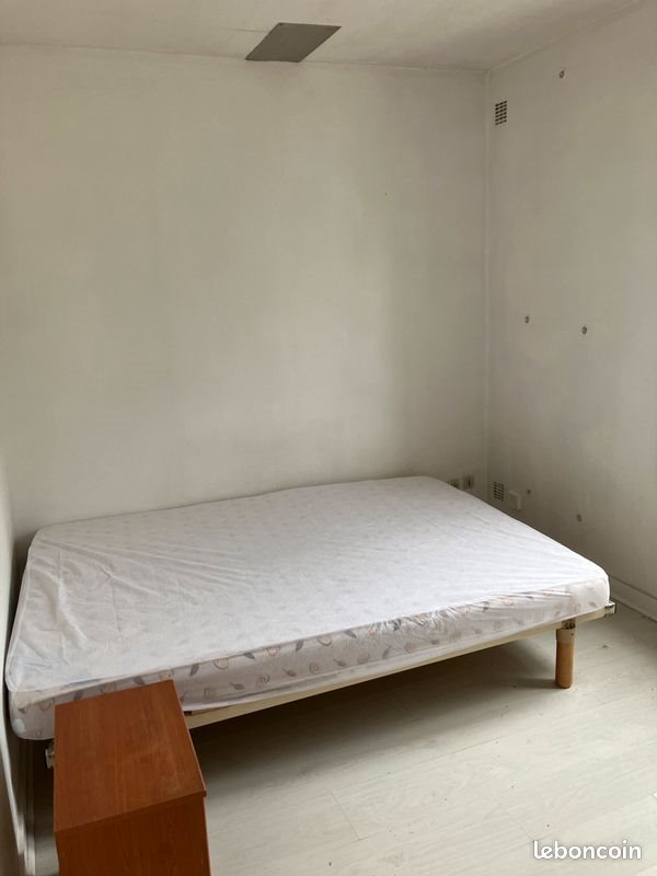 Appartement à louer, 25m², Niort