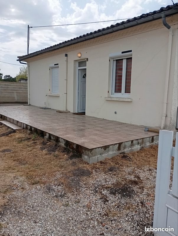 Maison à louer, 75m², Laruscade