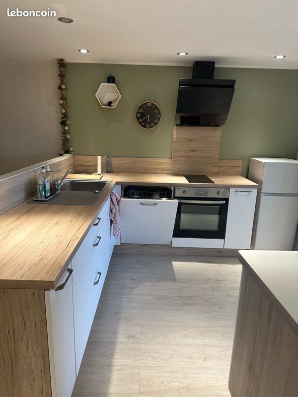 Appartement à louer, 45m², Rians