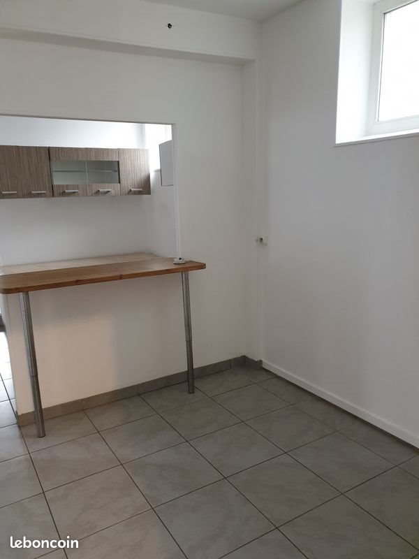 Appartement à louer, 60m², Grigny
