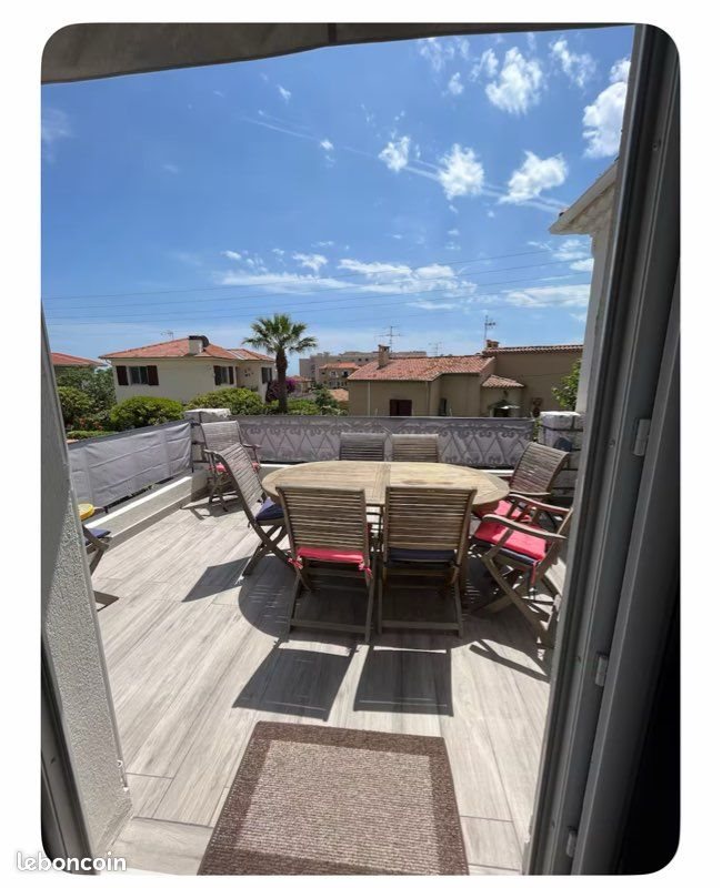Appartement à louer, 90m², Saint-Laurent-du-Var