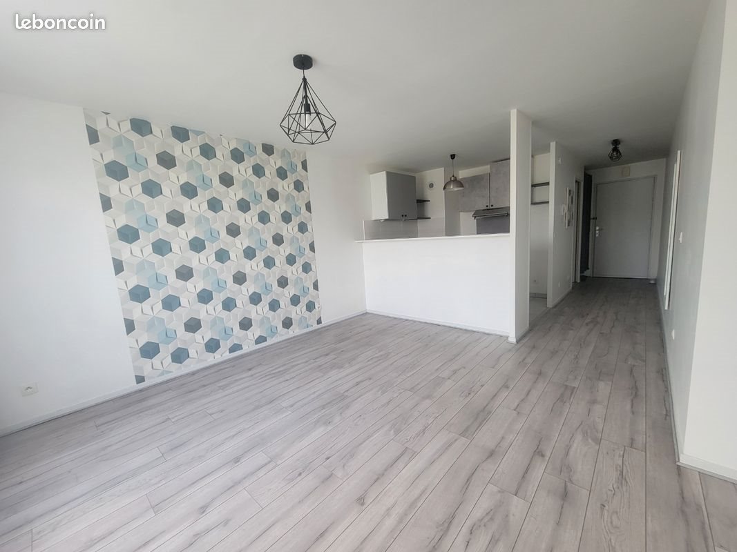 Appartement à louer, 32m², Saint-Jean-de-la-Ruelle
