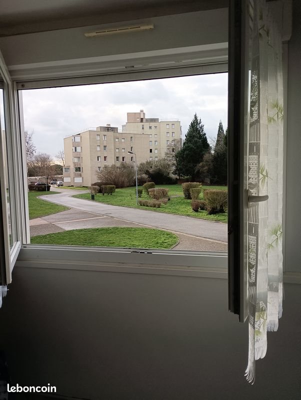 Appartement à louer, 69m², Les Mureaux