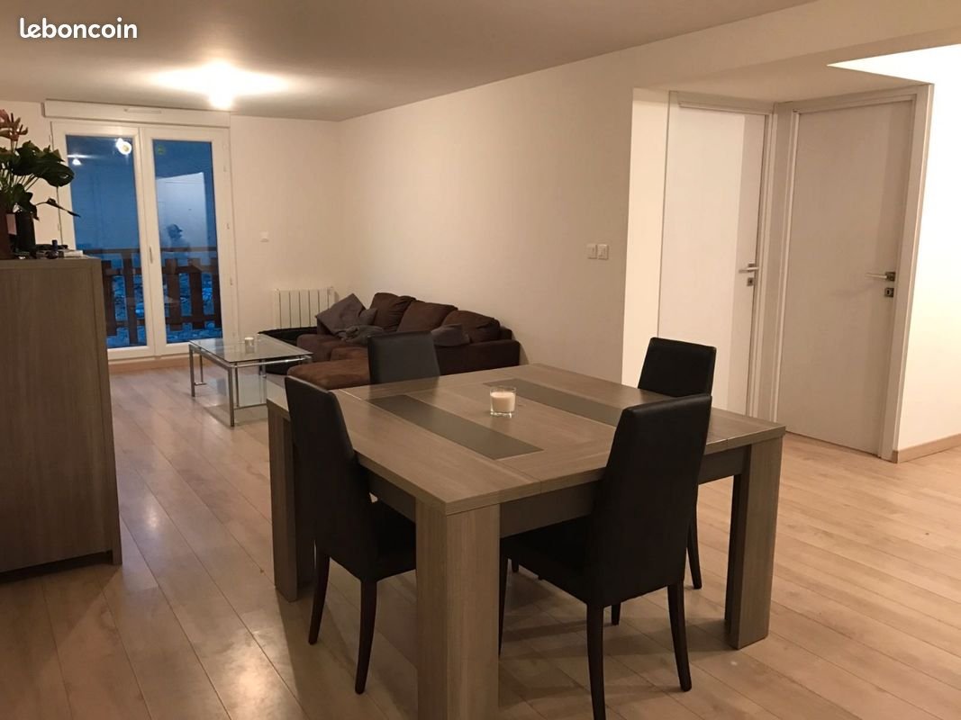 Appartement à vendre, 68m², Divonne-les-Bains