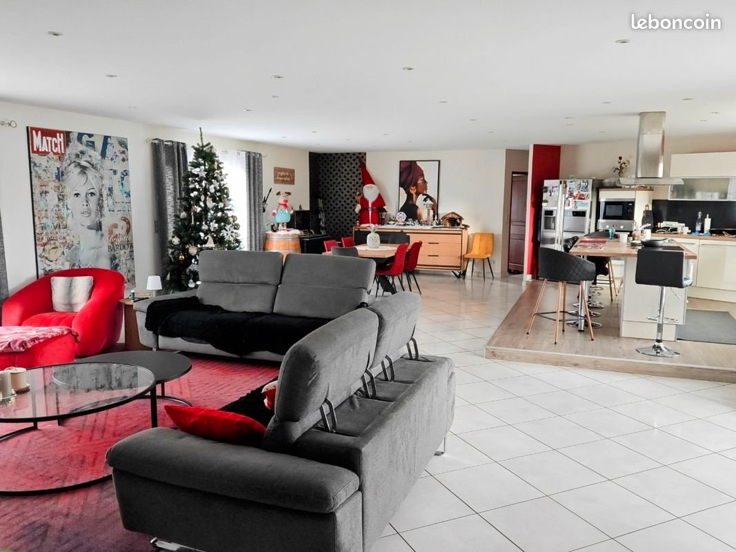 Maison à vendre, 198m², Vertaizon